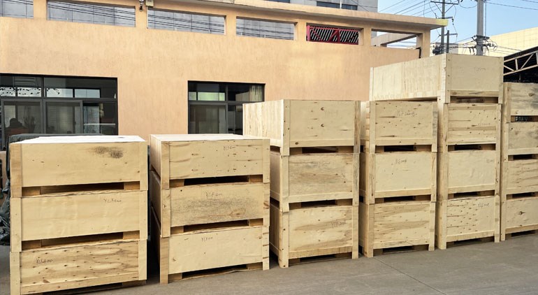 升降平臺(tái)持續(xù)出貨中  …...