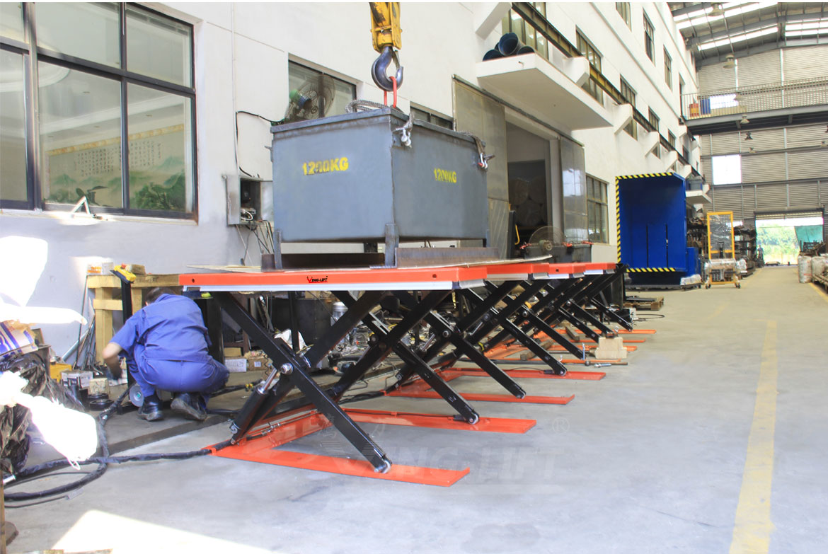 U型電動(dòng)升降平臺(tái)