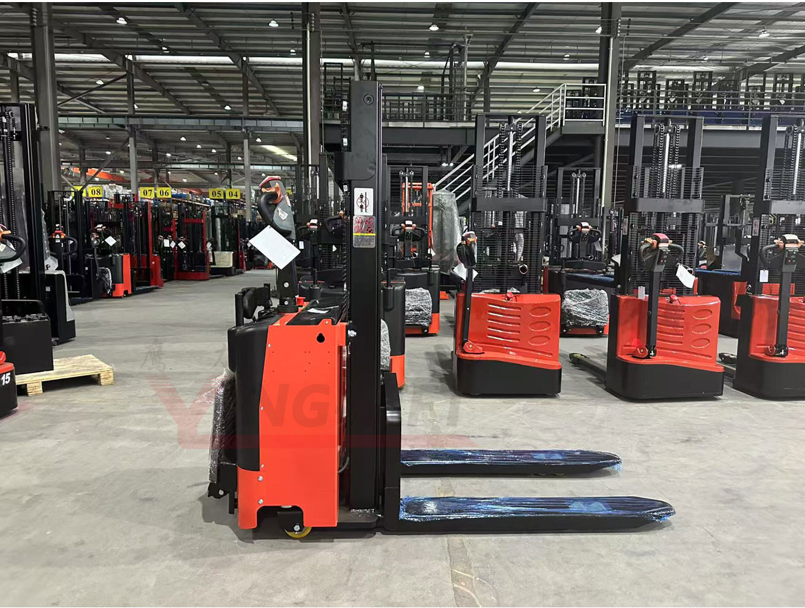 全電動(dòng)托盤(pán)堆垛車(E系列)