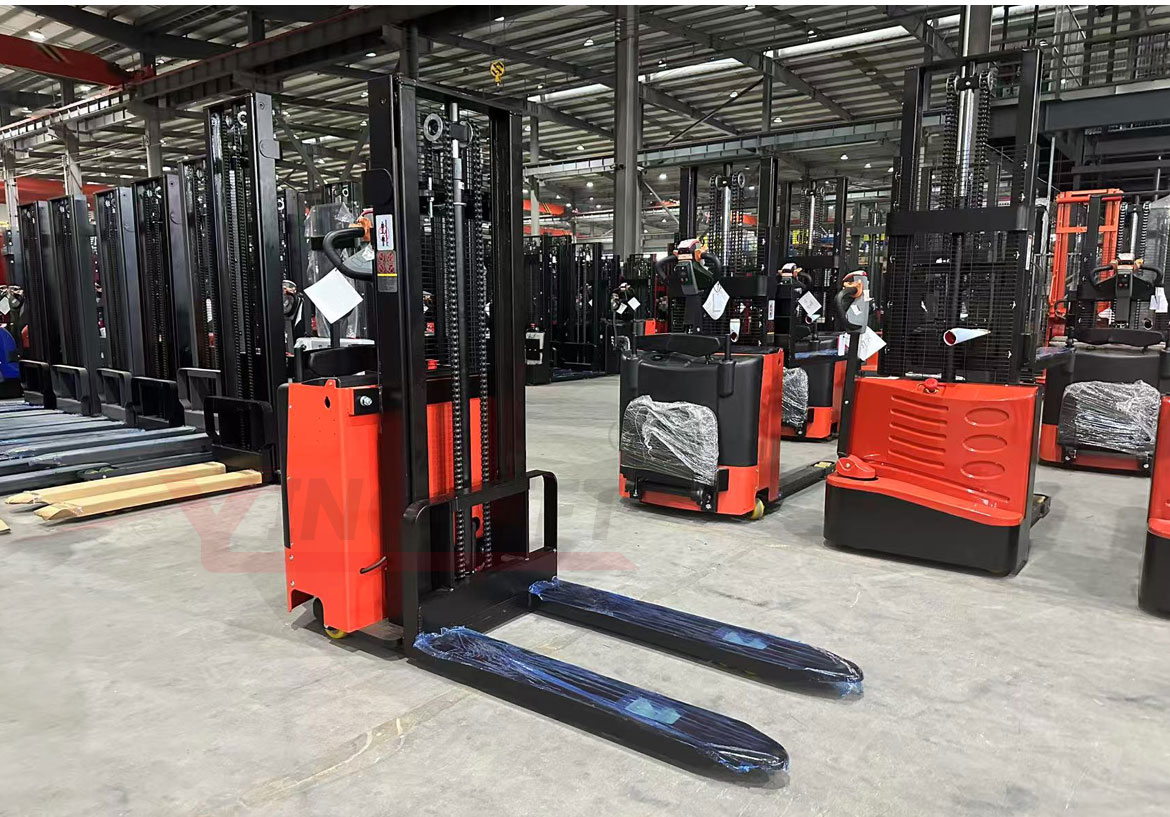 全電動(dòng)托盤(pán)堆垛車(E系列)